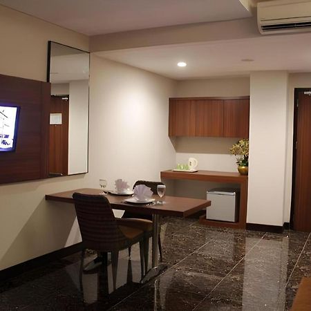 Atrium Premiere Cilacap Ngoại thất bức ảnh